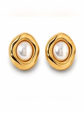Mayamar 24K Gold Plated Pearl Center Dome Stud Earrings NWOT